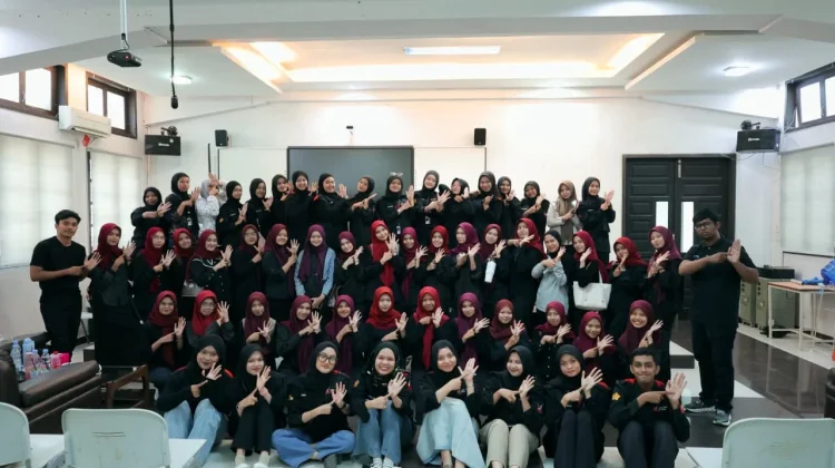 UKM Pers Detak Bekali Calon Anggota dengan Materi Jurnalistik