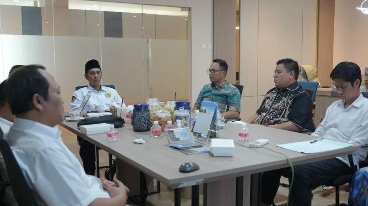 Kemenag Bersama Pansel Calon Pimpinan Baznas Sulbar Bahas Audit Syariah