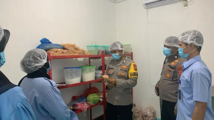 Polsek Krueng Sabee Tinjau Keamanan Pelaksanaan Makan Bergizi Gratis