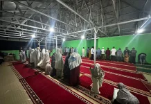 Warga Pidie Jaya Sambut Puasa di tengah Bencana