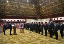 Gubernur Aceh Mualem Lantik Sejumlah Pejabat Eselon II