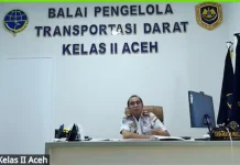 Truk CPO Terobos Pos Timbang di Kutablang