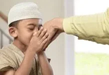 Berbakti kepada Orang Tua Wujud Ketaatan kepada Allah