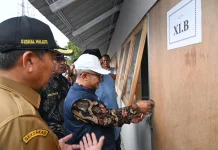 Mendikdasmen Resmikan Ruang Kelas Darurat Sekolah Terdampak Bencana Pidie Jaya