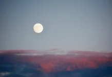 Pink Moon Bakal Hiasi Langit Indonesia Awal April ini