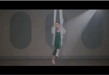 Melly Lee Tampilkan Aerial Dance lewat “Tajamnya Karang”