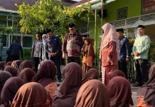 Kakanwil Kemenag Aceh Pantau Program LIMIT di MIN 14 Tapaktuan