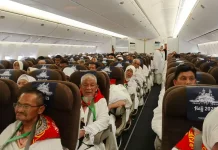 Jemaah Haji Lansia Dapat Kursi Prioritas saat Berada di Pesawat