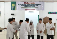 Unmuha Lepas Calon Jamaah Haji Para Dosen