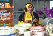 Ratu Slimit Kenalkan Anyaman Rotan Khas Aceh