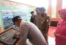 Kapolda Aceh Resmikan Gedung Utama Polres Aceh Timur dan Serahkan Bantuan Sosial
