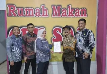 Kemenkum Aceh Tuntaskan Pendaftaran Perseroan Perorangan RM Cek Sal