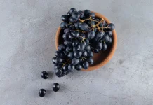 Ini Manfaat Anggur Hitam bagi Kesehatan