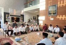 Sekda Aceh Bersama Pimpinan SKPA Takziah ke Rumah Duka Almarhum dr. Zaini Abdullah