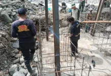 Pondasi Tiang Pylon Jembatan Gantung Perintis di Desa Jambur Mamang Mulai Dirakit