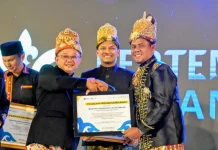 Pemkab Aceh Besar Terima Penghargaan PPN XIV