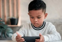 Begini Tanda-tanda Anak Mulai Kecanduan Gadget