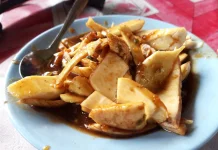Lezatnya Rujak U Groh yang Kaya Cita Rasa