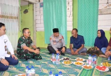 Kapolda Aceh dan Pangdam Iskandar Muda Takziah ke Rumah Duka Pratu Galuh Nugraha