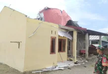 Angin Kencang Rusak Rumah Warga di Kecamatan Peukan Bada