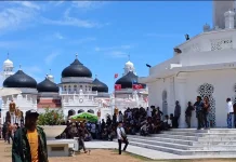 Ribuan Warga Aceh Peringati Hari Damai di Mesjid Raya Baiturrahman
