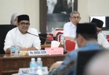 Rapat Bersama Banggar DPRA, Plt Sekda Aceh Ajak Perkuat Sinergi dan Komunikasi