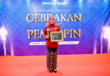 Aktif di Masa Bencana, Kak Na Terima Awards Srikandi Pemulihan Aceh