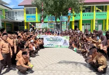 Penyuluh Agama Kota Banda Aceh Kenalkan Eco Enzyme kepada Siswa Sekolah