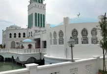 Menjelajahi Masjid Terapung Tanjong Bungah, Ikon Wisata Religi Penang