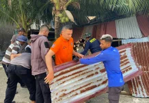 Angin Kencang Terbangkan Atap Rumah Warga Montasik Aceh Besar