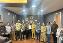 Pemkab Nagan Raya Serahkan Dokumen Prasyarat Pendirian BUMD ke Kemendagri