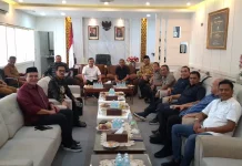 Wagub Aceh Fadhlullah dan Ketua DPRA Bahas Perubahan UUPA