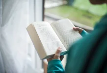 Tips Ibu Mudah Membaca di tengah Kesibukan