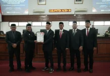 Bupati Serahkan Nota Keuangan Rancangan Perubahan APBK Aceh Besar 2026