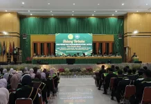 Unmuha Wisuda 471 Lulusan, Siapkan Mahasiswa Hadapi Era AI
