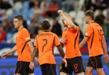 Dua Gol Meerdink Antar Belanda Bungkam Serbia