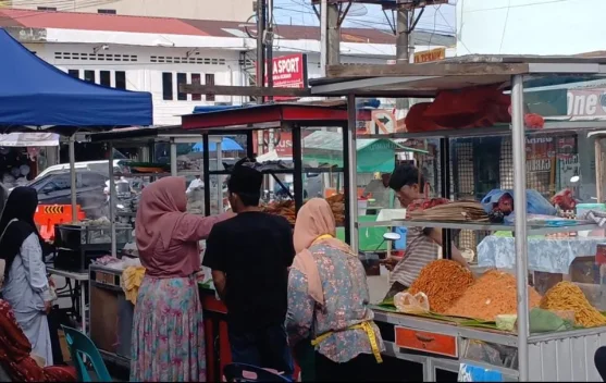 Tips Membeli Makanan Sehat untuk Berbuka Puasa