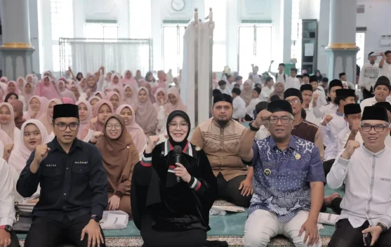 Ratusan Santri Daurah Al-Quran Masjid Oman di Wisuda