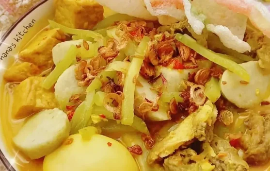 Resep Lontong Sayur Rumahan: Rasa Mewah Khas Warung Favorit!