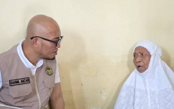 Wamenhaj Salurkan Bantuan Bagi Jemaah Haji di Pidie Jaya