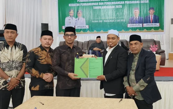 Dinas Pendidikan Dayah Aceh Teken Perjanjian Swakelola Pembangunan 102 Dayah