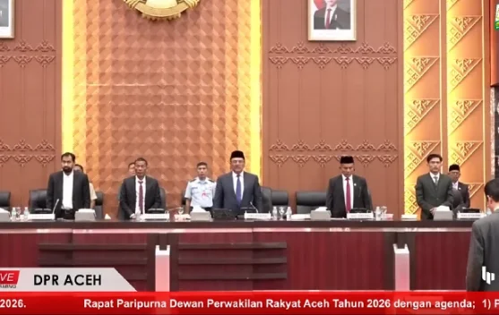 DPRA Sampaikan Rekomendasi LKPJ Gubernur Aceh