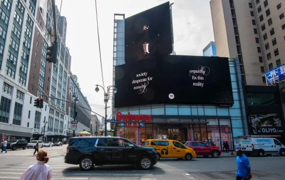 Pasang Billboard, Spotify Sambut Album Baru Ariana Grande
