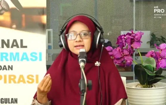 Bekal Iman, Ilmu, dan Akhlak Jadi Kunci Muslimah Menghadapi Akhir Zaman