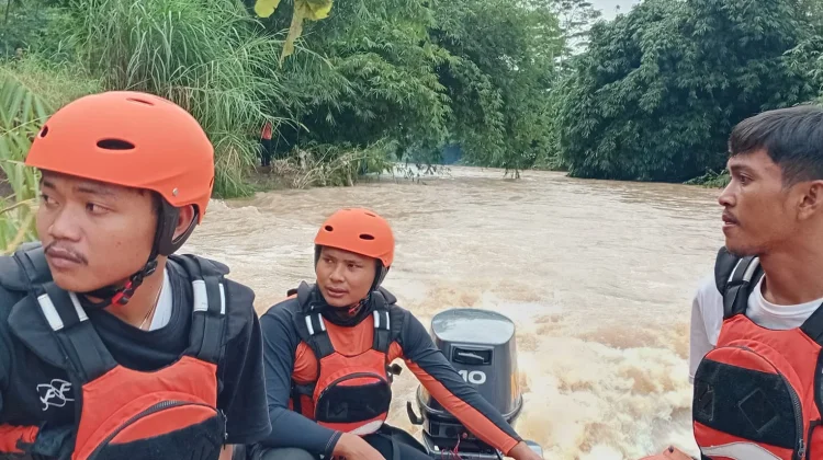 Tim SAR Cari Remaja Tenggelam di Tanggamus