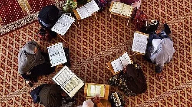 Mengapa Ramadhan Lebih Menenangkan