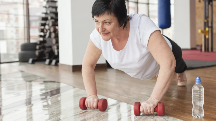 Olahraga yang Tepat untuk Mencegah Osteoporosis pada Wanita