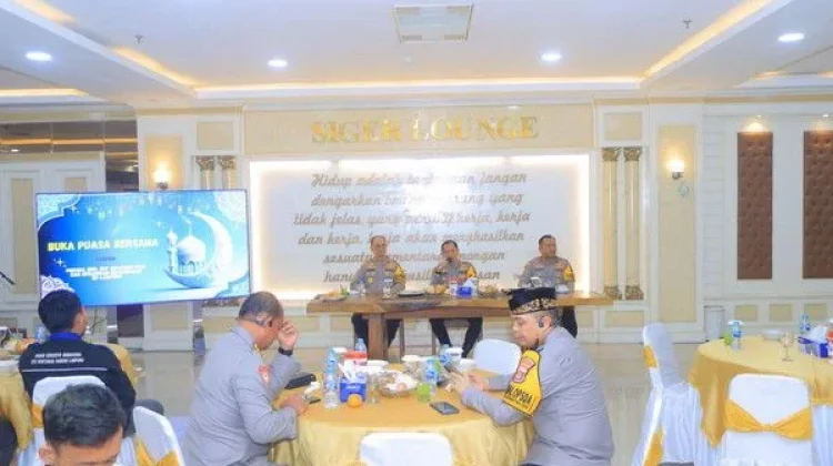 Perkuat Sinergi, Kapolda Lampung Buka Puasa Bersama BEM