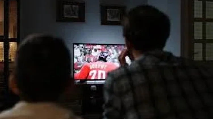 Cara Menikmati Film dan Musik tanpa Stres