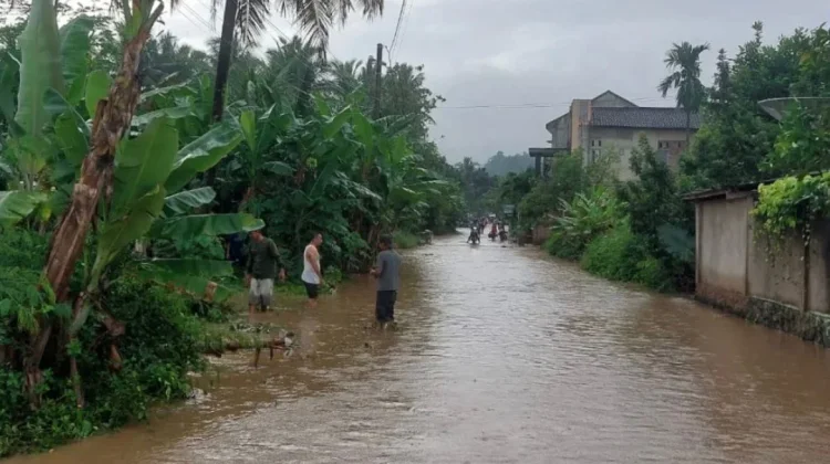 Jangkau Daerah Terpencil, BPBD Lampung Gandeng RAPI dan Pasang EWS